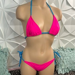 Scrunch butt Thong bikini